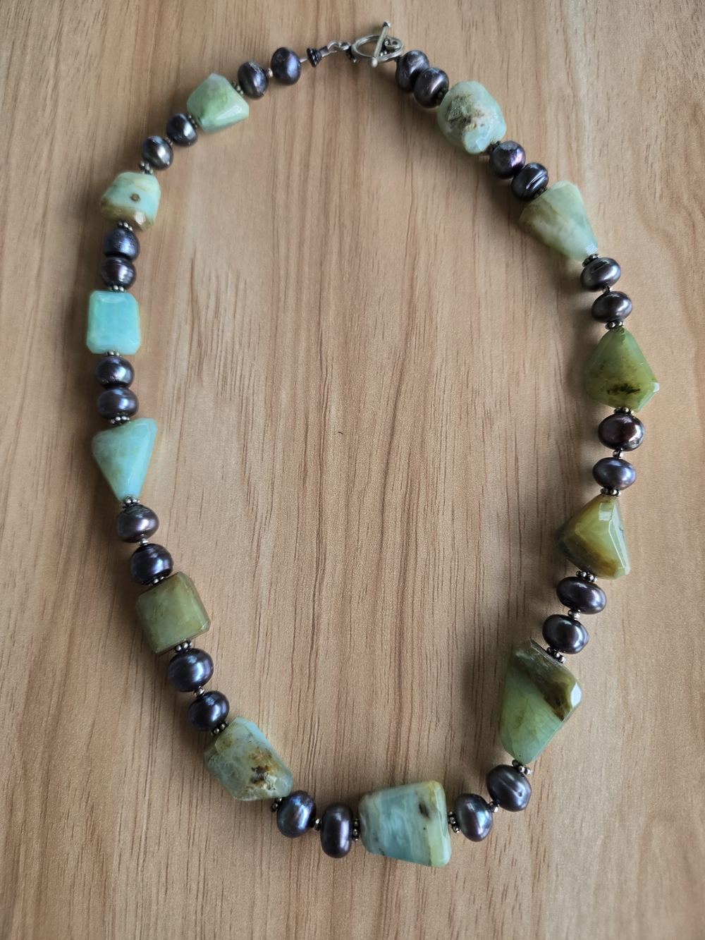 Atrisan Peruvian Opal Lustrous Black Freshwater Pearl Necklace Silvertone Accent - Picture 3 of 11
